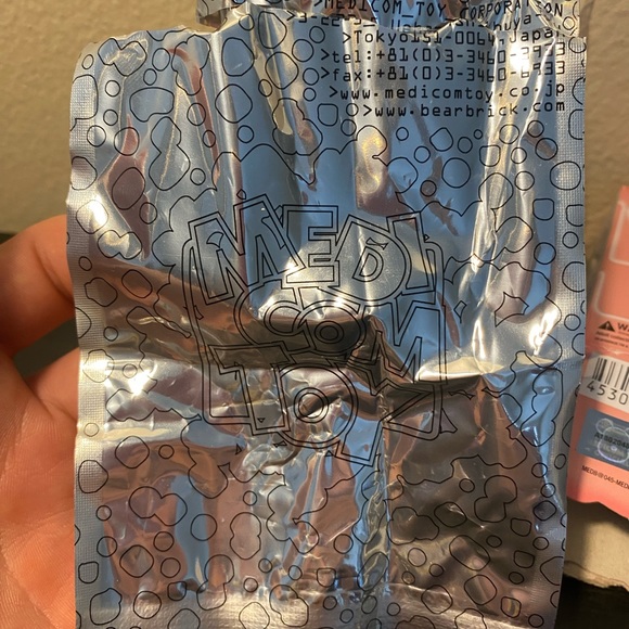 Bearbrick Collectible 100% Black Adam - Picture 5 of 5